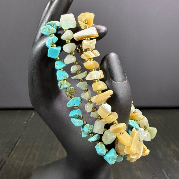 Natural Stone Chip Turquoise Multi-Stone  3 Strand Bracelet Gold Tone 7”+2” - Picture 1 of 8